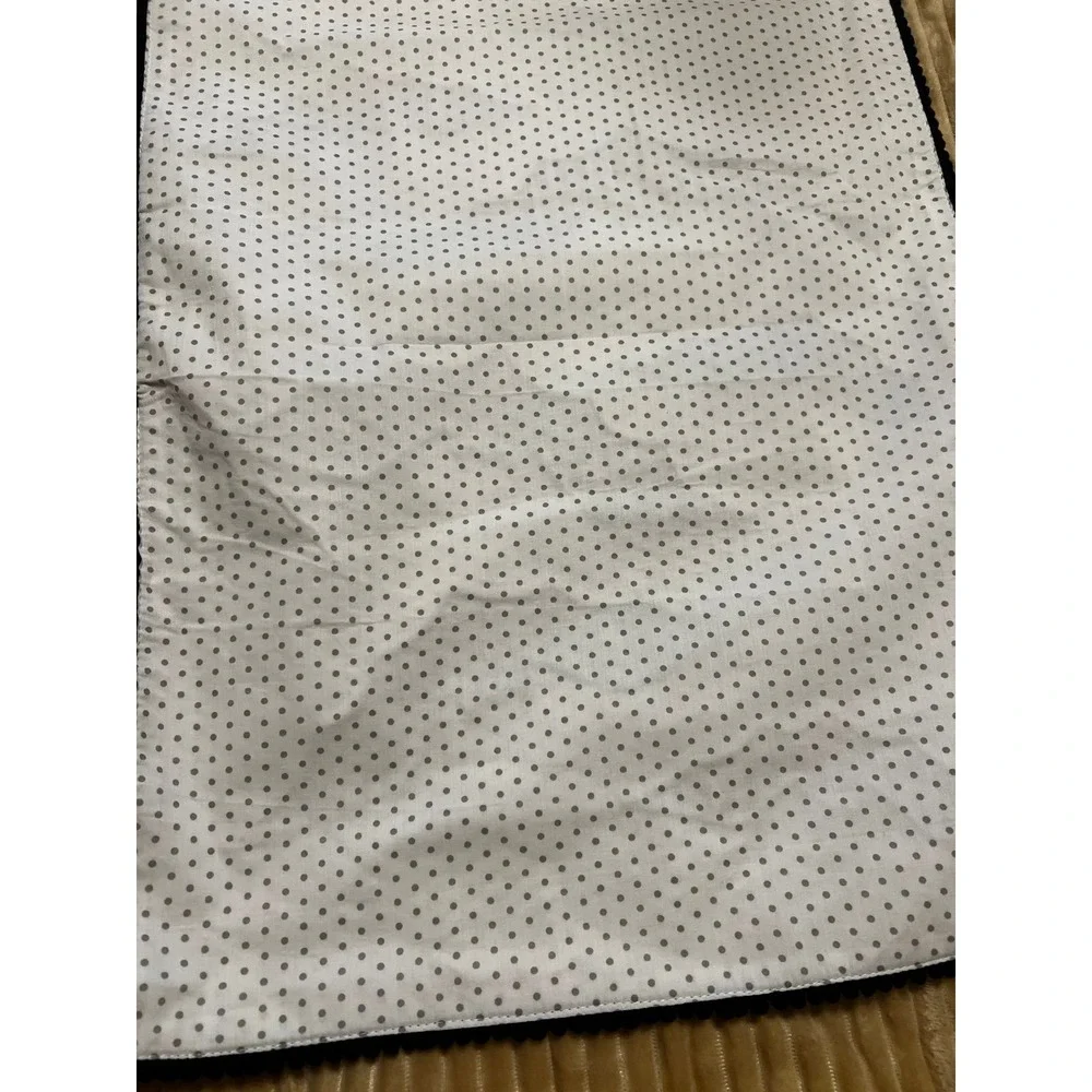 Rachel Zoe Reversible Table Runner 16